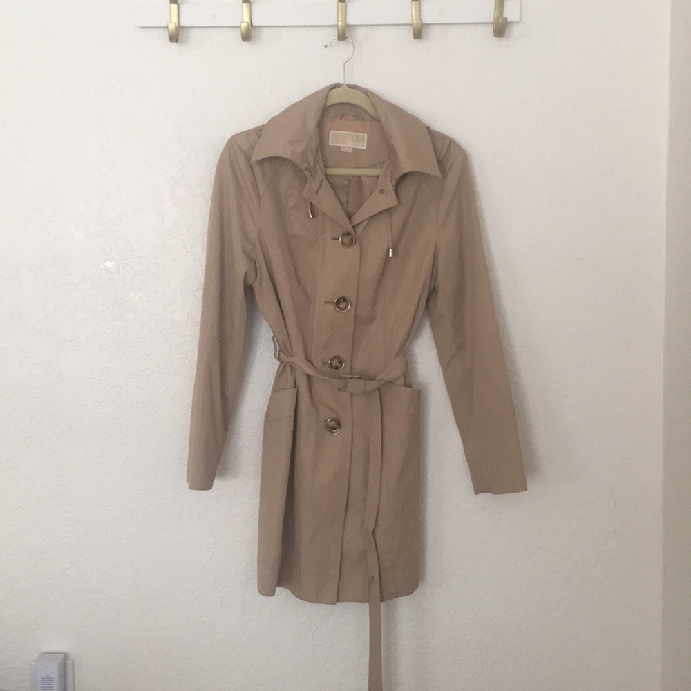 Beige michael Kors trench coat